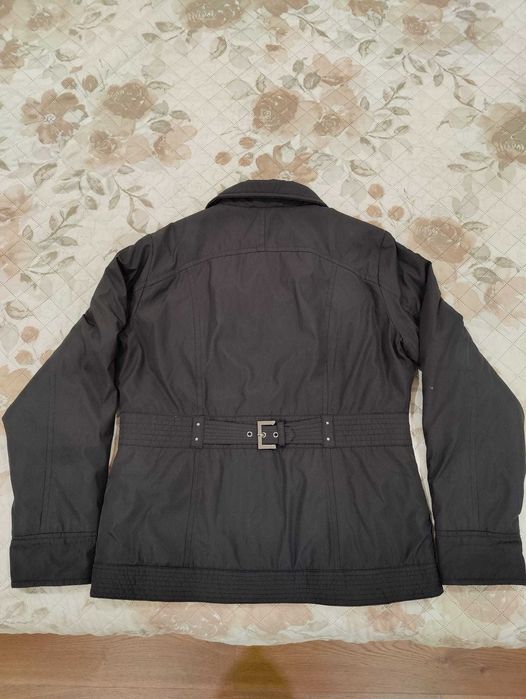 Casaco Forecast tam. L em excelente estad