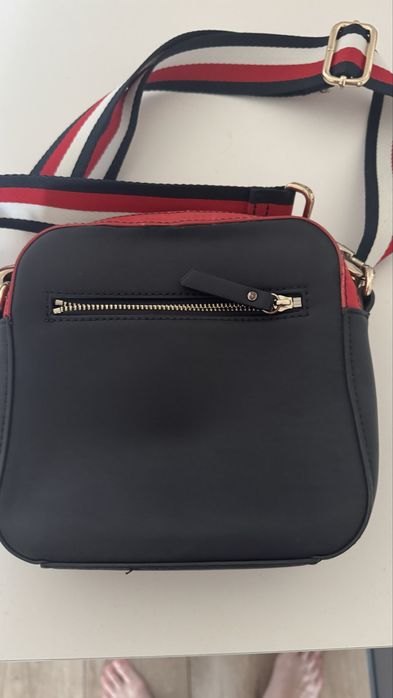 Сумка tommy hilfiger