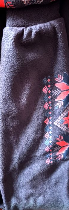 Свитер зимний размер 42-46