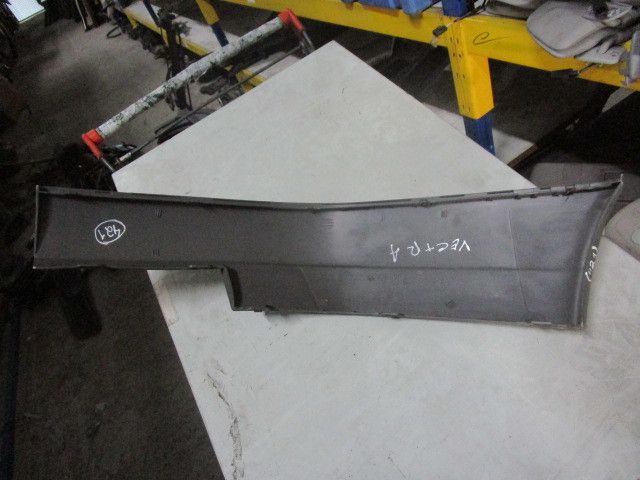 Right Front Bumper Strip for OPEL Vectra B Hatchback (38_)