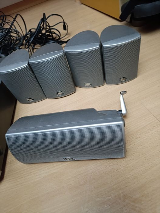 Домашний кинотеатр JBL  DSC100 DVD-RDS