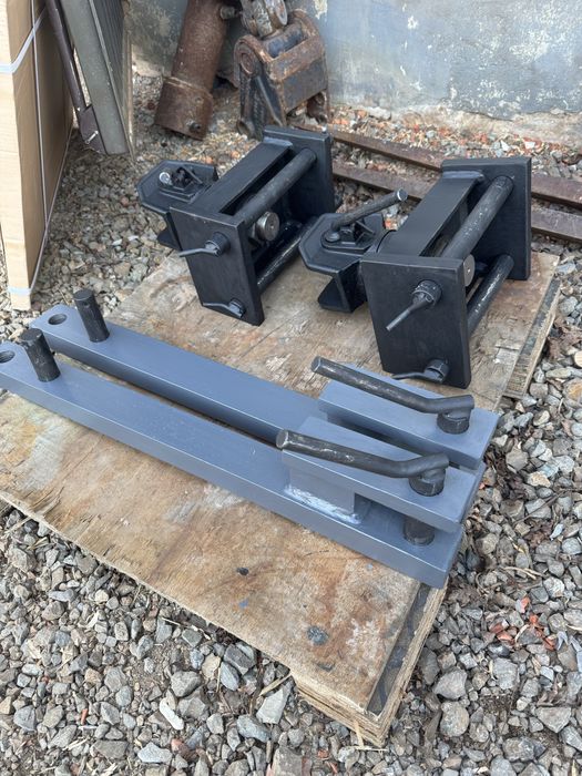 Zaczep dolny polowy mf case reno renault claas ursus massey