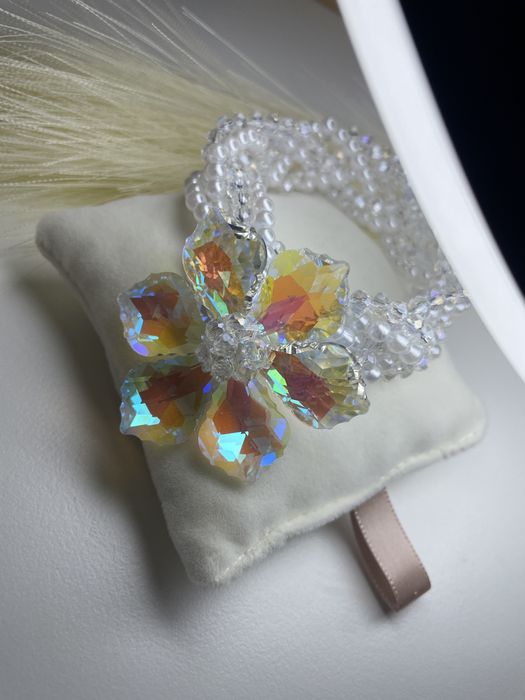 Piekny krysztakowy kwiatek