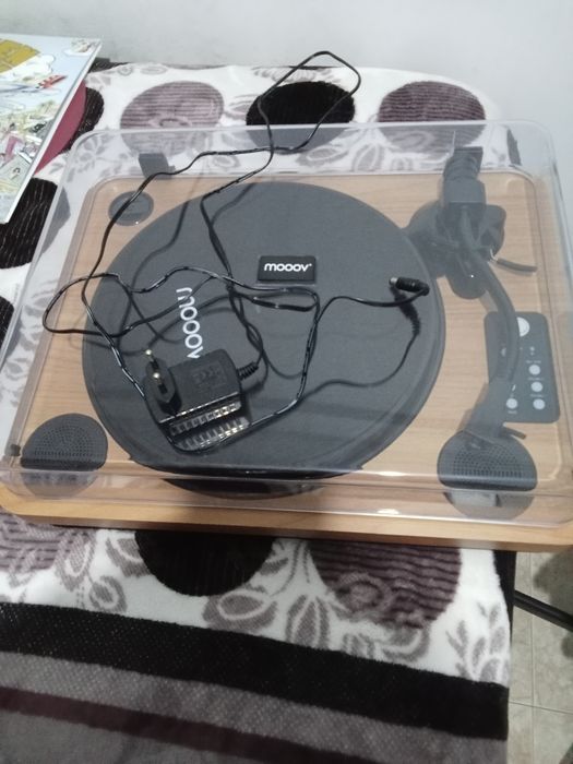 Gira-discos + Vinis ACDC Back In Black 50th + Dookie