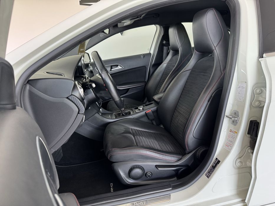 Mercedes-Benz A180 AMG Line