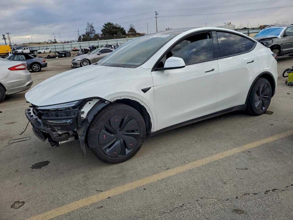 Tesla Model Y 2026
