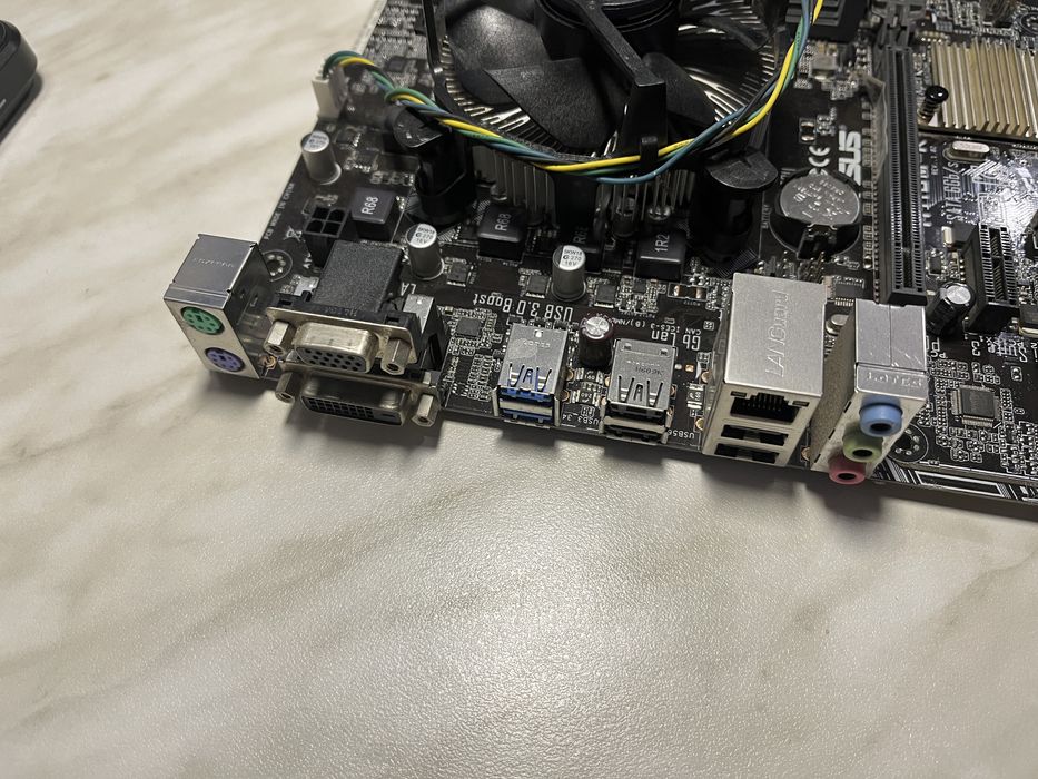Комлект ASUS H110M-K + Intel Core i5-6500 + кулер.