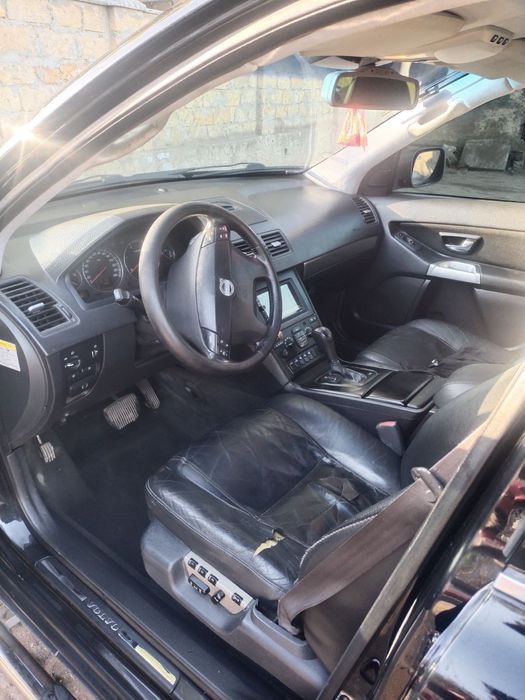 Вольво x c 90 2.4 дизель