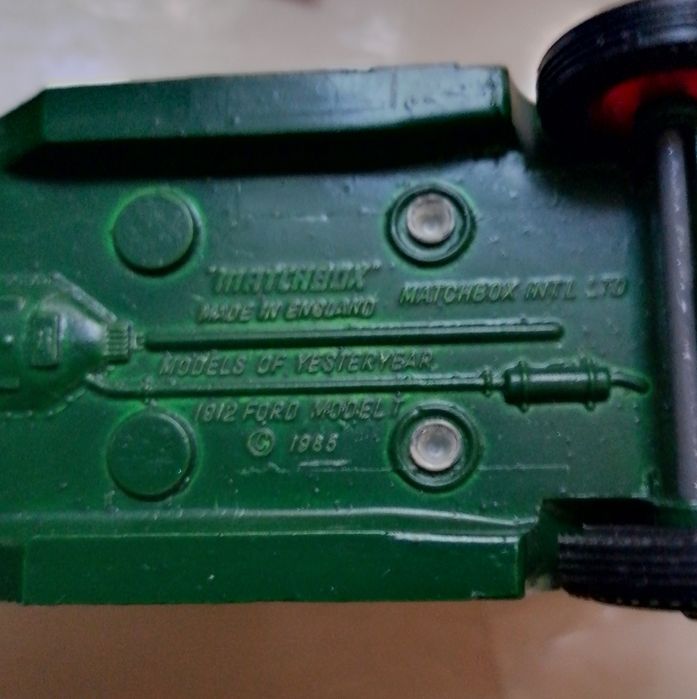 Машинка . Модель "Matchbox"