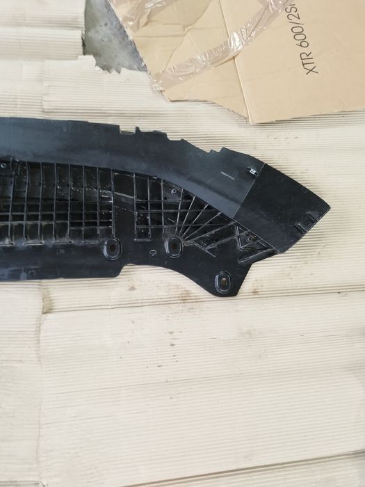 płyta pod zderzak audi A6 c8 s line