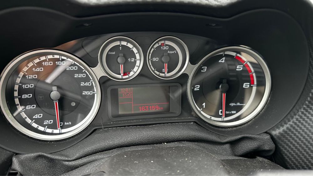 Alfa Romeo MiTo 1.3 JTD Progression - Económico e Desportivo