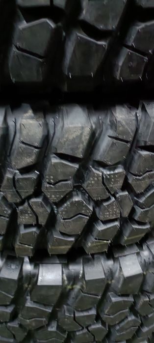 Pneus 255/75/17 BF Goodrich