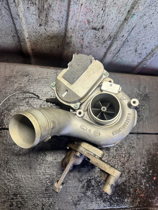 Турбіна турбина 059145715F audi a6 c6 vw touareg audi Q7 3.0D phaeton