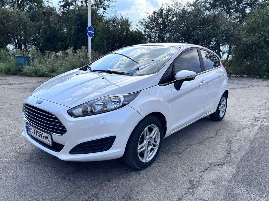 Продам Ford Fiesta дуже гарне авто