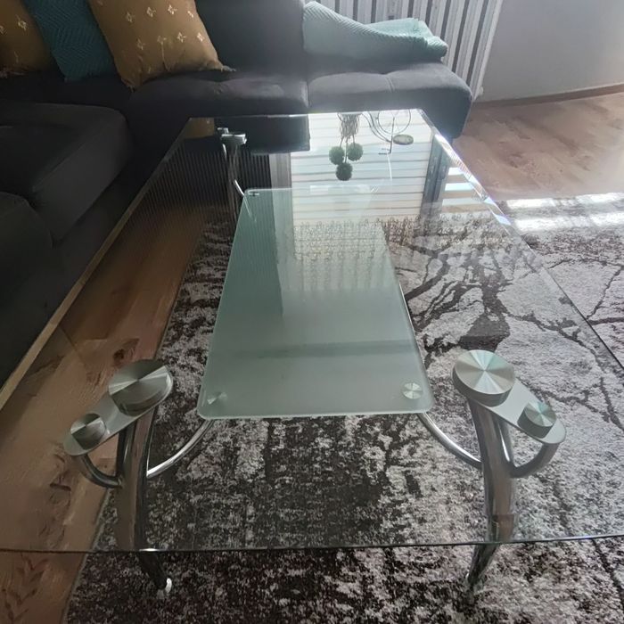 Stół do salonu szklany