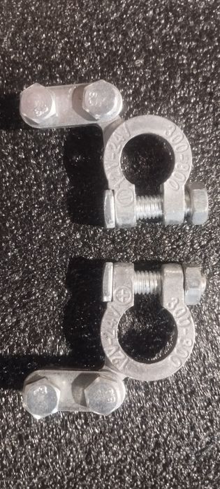 Клеми акумуляторні