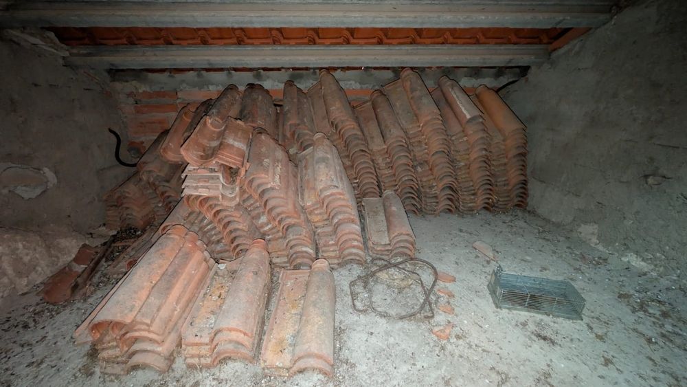 Telhas antigas para doar