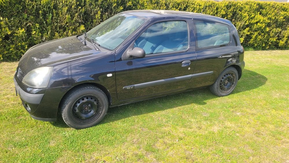 Renault Clio 1.2 rok 2003
