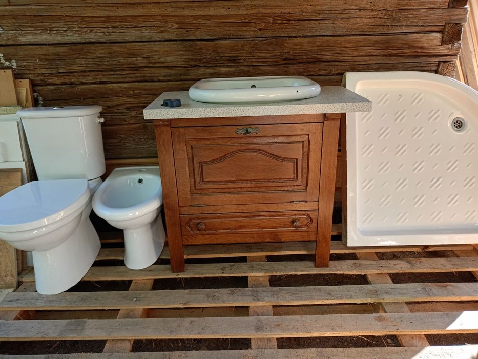 Zestaw do łazienki w bardzo dobrym stanie.