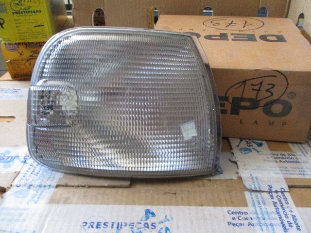 Pisca frente direito VOLKSWAGEN Transporter IV Kombi (70XB, 70XC, 7DB,