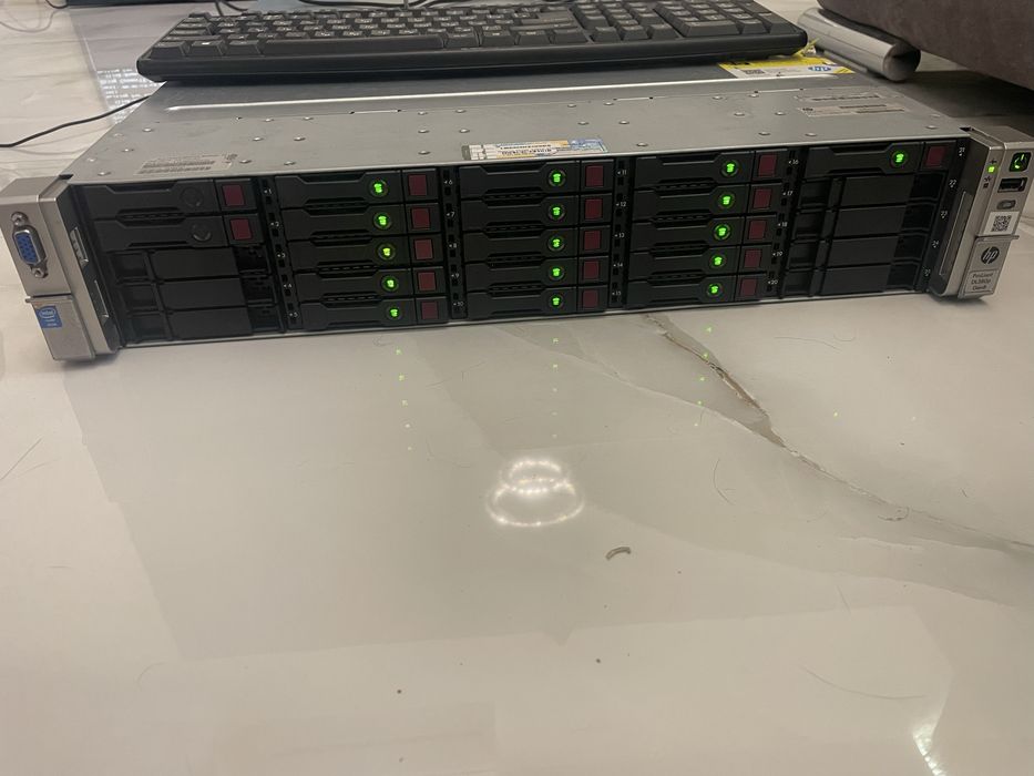 Сервер HP Proliant DL380p G8 — 2xIntel XEON 6 Core E5-2667 2.90GHz