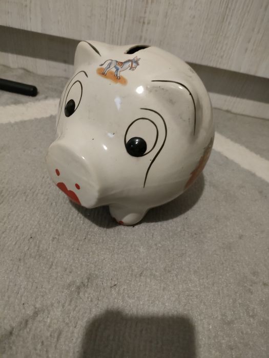 Skarbonka porcelanowa świnka z  roku 1989