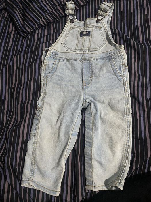 Комбинезон джинсовый