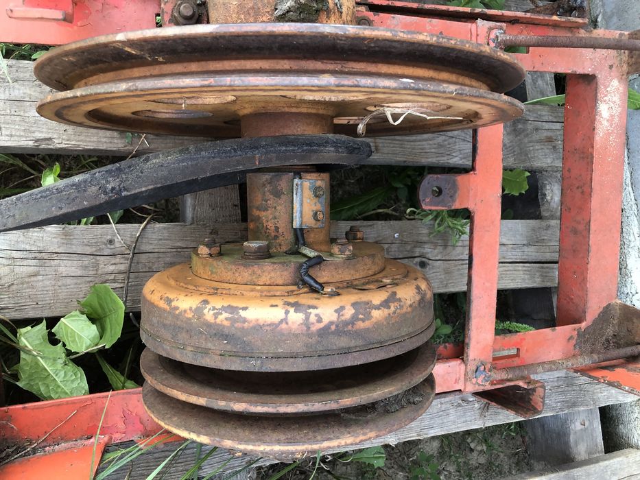 Шків привода січкарні Deutz Fahr Massey Ferguson New Holland Class