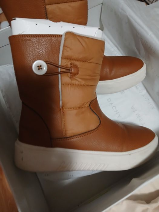 Продам  дитячі зимові сапожки  Geox