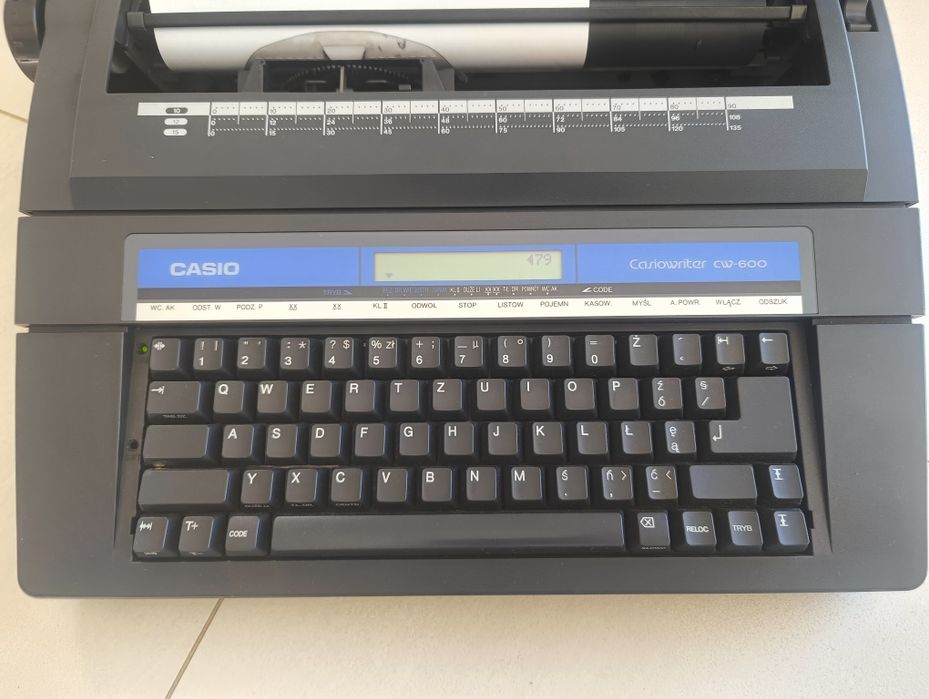 Elektroniczna maszyna do pisania CASIO Casiowriter CW-600 używana spra