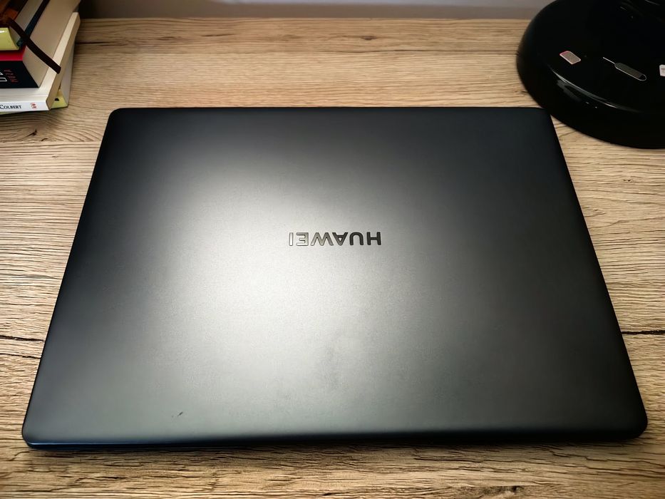Laptop Huawei MateBook 13 idealny stan