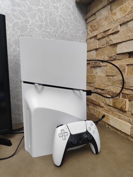 Playstation 5 slim 1TB