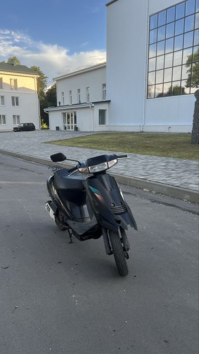 Продам скутер сузукі