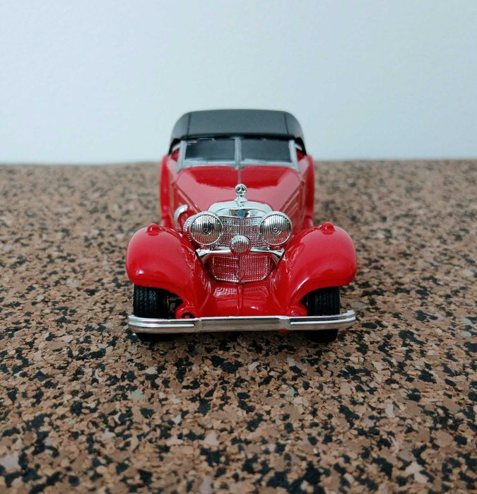 1936 Mercedes-Benz 500K (escala 1/32)