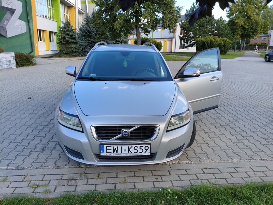 Volvo V50