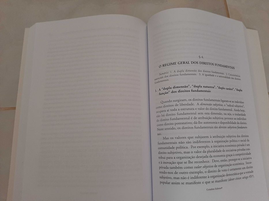 Direito Constitucional - O Sistema Constitucional Português Afonso Vaz