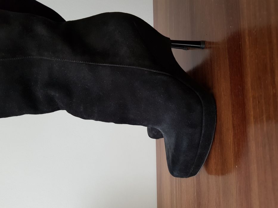 Okazja. Seksowne, czarne kozaki na szpilce i platformie rozmiar 37.