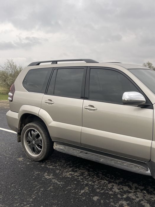 ЖИВОЙ!!! Toyota land cruiser prado 2004    2.7 газ/бензин,  автомат