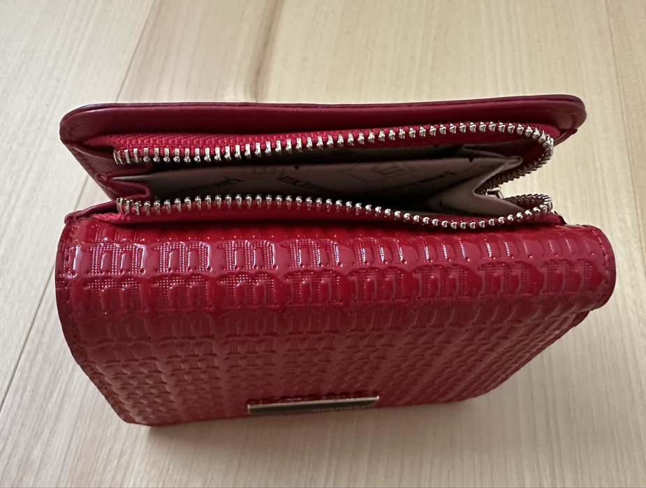 Sprzedam nowy skórzany damski portfel Monnari