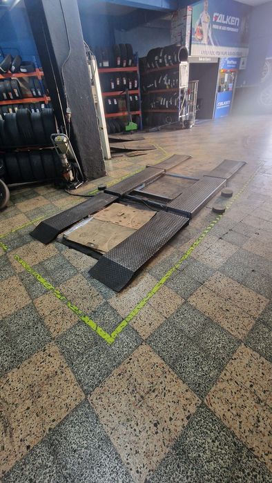 Vendo recheio de oficina pneus