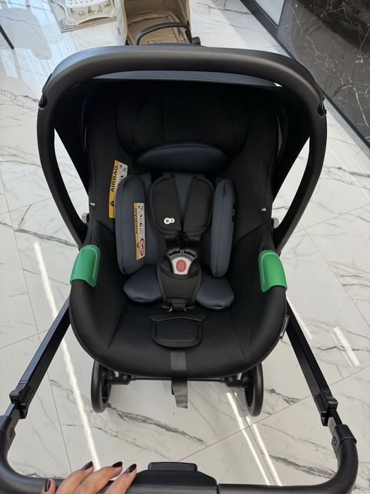 KINDERKRAFT - Комбінована коляска 3в1 NEWLY