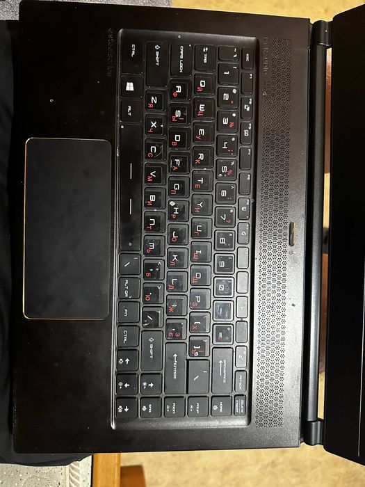 Игровой ноутбук MSI GS65 Stealth 9SG | i7-9750H / RTX 2080 8GB / 32GB RAM / SSD 256GB