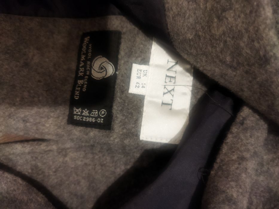 Elegancki zimowy płaszcz XL damski
