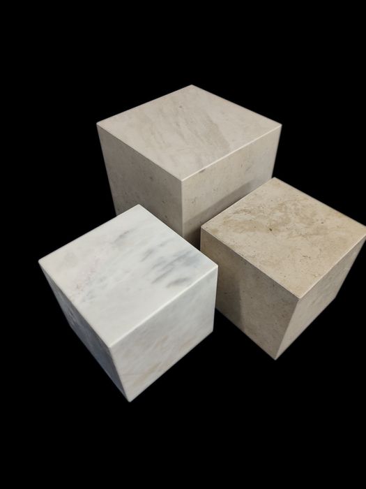Cubo design em mármore
