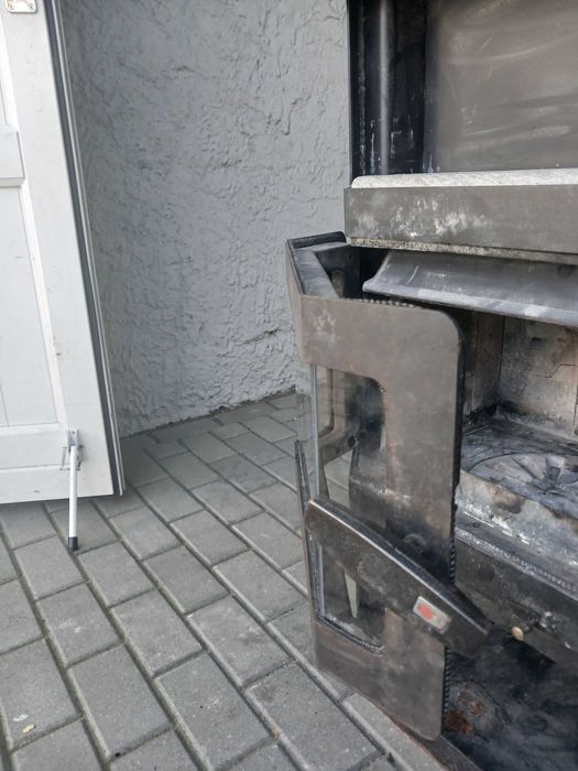 Kominek wolnostojący