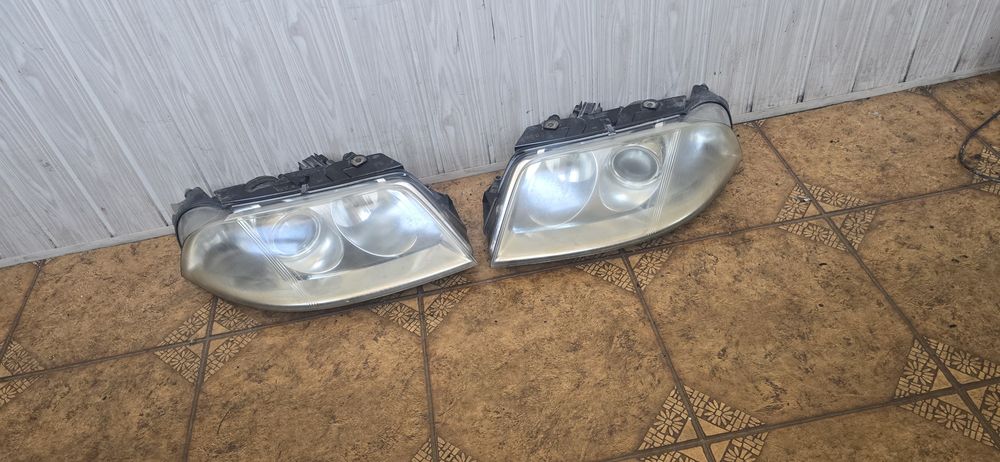 Lampa lewa prawa przód przednia VW Passat B5 lift
