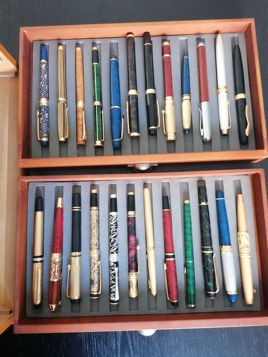 24 canetas de tinta permanente