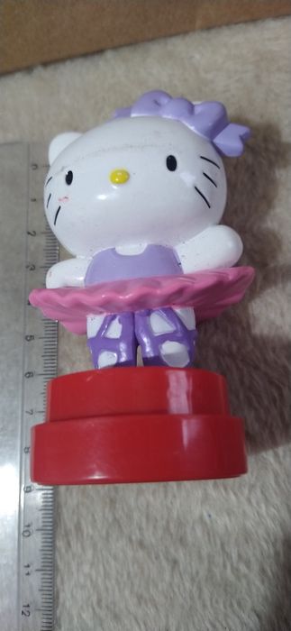 Lote de 3 bonecos/carimbos Hello Kitty