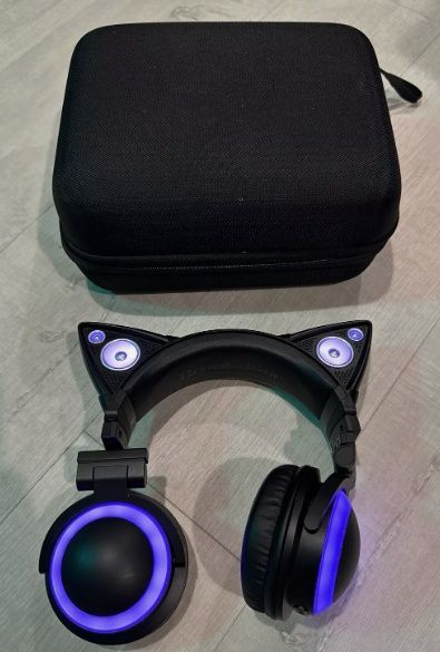 Auscultadores Brookstone orelhas