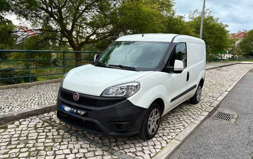 Fiat Doblo 1.3 Multijet 95  3 lugares 2017
